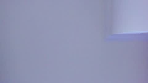 Snapshot of sarasaenz__ chatting on 02/06/25, 08:45 online show from 02/06/25, 08:45