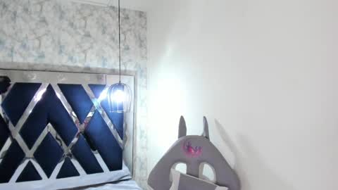 Snapshot of sarasaenz__ chatting on 03/07/25, 05:49 online show from 03/07/25, 05:49