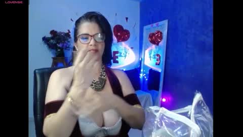 sara online show from 02/06/25, 09:17