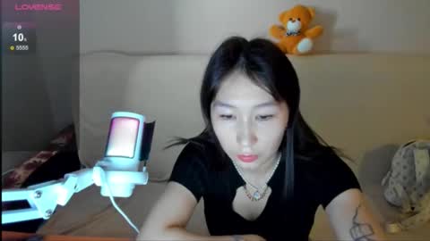 Sara online show from 10/30/25, 02:13