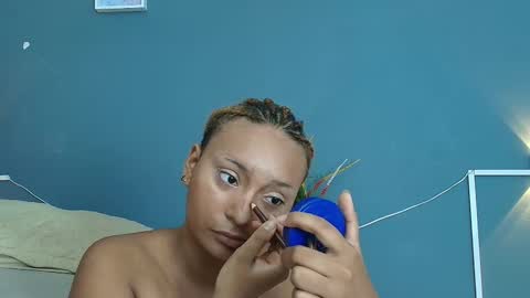 Saray Mardez online show from 11/03/25, 12:17