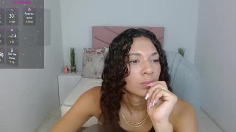 Snapshot of sarayvega_ chatting on 11/01/25, 07:27 Saray Vega online show from 11/01/25, 07:27