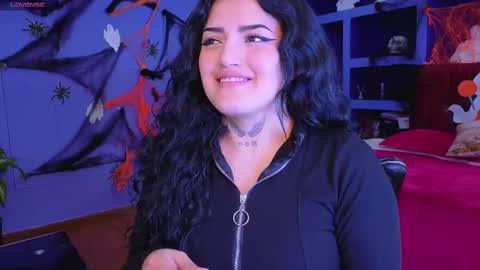 Sari  online show from 11/03/25, 08:43