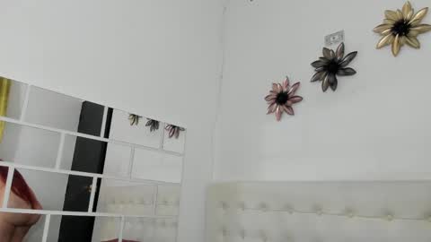Snapshot of sarita_loven chatting on 02/27/25, 04:52 sarita online show from 02/27/25, 04:52