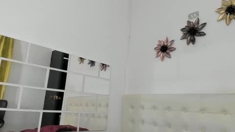 Snapshot of sarita_loven chatting on 03/02/25, 08:27 sarita online show from 03/02/25, 08:27