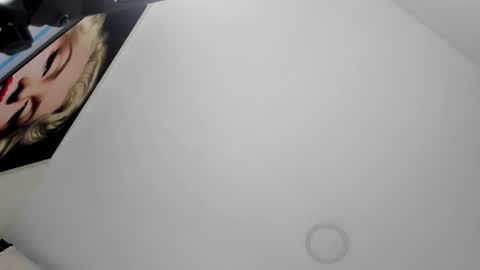 Snapshot of sarita_loven chatting on 11/20/25, 05:07 sarita online show from 11/20/25, 05:07