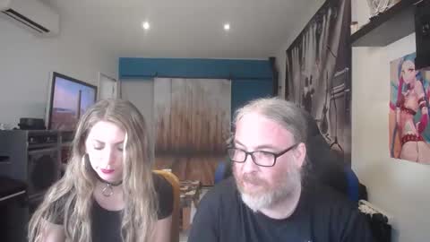 Giselle and Jay online show from 10/01/25, 08:20