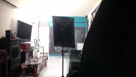 Giselle and Jay online show from 10/18/25, 07:31