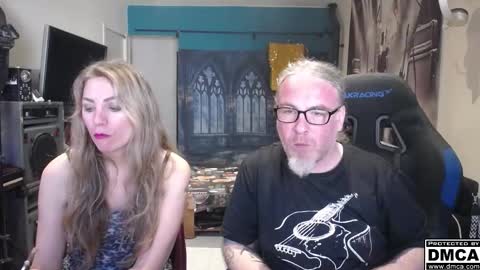 Giselle and Jay online show from 10/27/25, 08:40