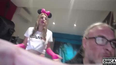 Giselle and Jay online show from 11/08/25, 09:42