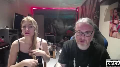 Giselle and Jay online show from 11/17/25, 06:30