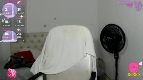 Snapshot of sasha_17_ chatting on 11/07/25, 04:51 Sofia online show from 11/07/25, 04:51