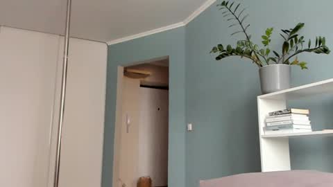 Sasha online show from 01/25/25, 09:57