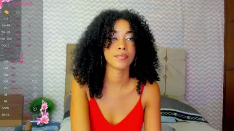 Snapshot of sasha_fox0 chatting on 12/26/24, 09:47 emy online show from 12/26/24, 09:47