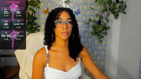 Snapshot of sasha_fox0 chatting on 01/09/25, 09:16 emy online show from 01/09/25, 09:16