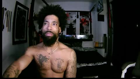 Snapshot of sasha_luv69 chatting on 11/24/25, 02:00 sasha luv online show from 11/24/25, 02:00