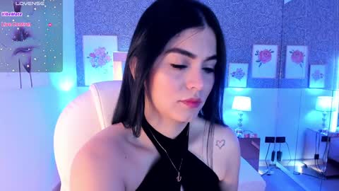 Snapshot of sasha_sims chatting on 12/08/24, 11:24 Camila online show from 12/08/24, 11:24