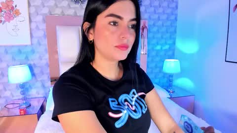 Camila  online show from 11/18/25, 11:47