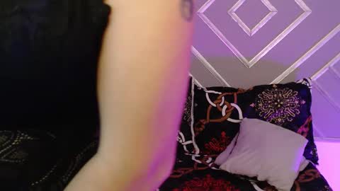 sashabluex online show from 10/05/25, 09:51