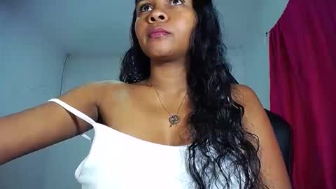 Snapshot of sashabreck1 chatting on 02/19/25, 04:01 sashabreck1 online show from 02/19/25, 04:01