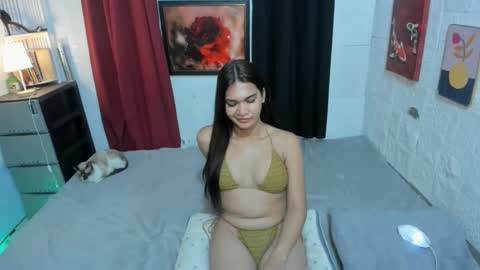 ESTELLA online show from 01/06/25, 05:59