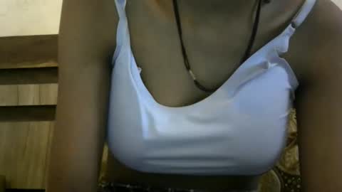 Snapshot of sashayess chatting on 02/27/25, 03:47 SASHAYESS online show from 02/27/25, 03:47