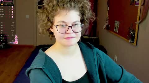 Snapshot of sashy_way chatting on 12/05/24, 01:14 .Alexandra online show from 12/05/24, 01:14