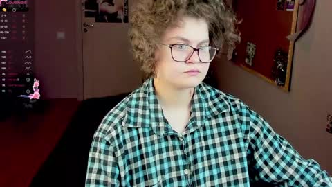 Snapshot of sashy_way chatting on 01/15/25, 11:00 .Alexandra online show from 01/15/25, 11:00