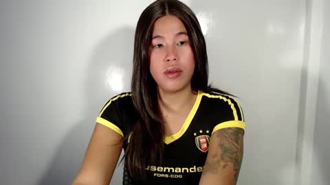 Snapshot of sassy_jane chatting on 12/19/24, 03:30 Jane online show from 12/19/24, 03:30