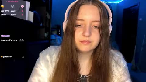 Marmulka or Mary online show from 09/19/25, 05:46