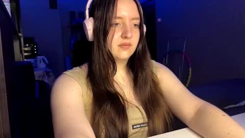 Marmulka or Mary online show from 10/17/25, 04:53