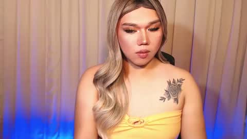 Snapshot of sassyffyra69 chatting on 02/04/25, 10:10 MARIO LABO online show from 02/04/25, 10:10