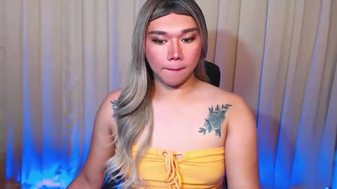 Snapshot of sassyffyra69 chatting on 02/10/25, 12:29 MARIO LABO online show from 02/10/25, 12:29