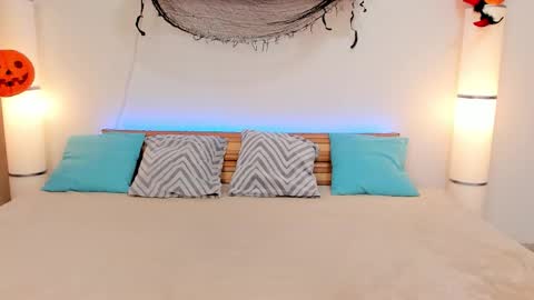 Sati online show from 10/13/25, 07:52