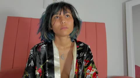 Snapshot of satsu_u chatting on 01/23/25, 07:18 SATSU u online show from 01/23/25, 07:18
