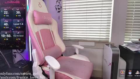 Saturn Girl online show from 09/08/25, 07:46