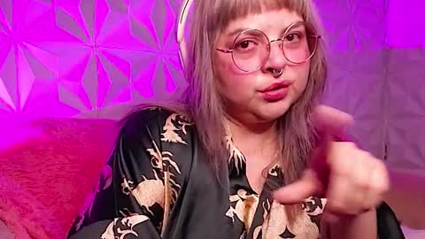 Gina George online show from 11/16/25, 10:48