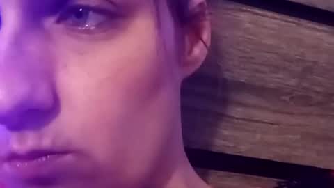 Snapshot of saucybear666 chatting on 12/21/24, 01:21 SnowBunny online show from 12/21/24, 01:21