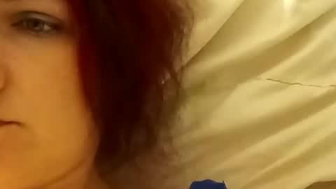 Snapshot of saucybear666 chatting on 01/09/25, 12:14 SnowBunny online show from 01/09/25, 12:14