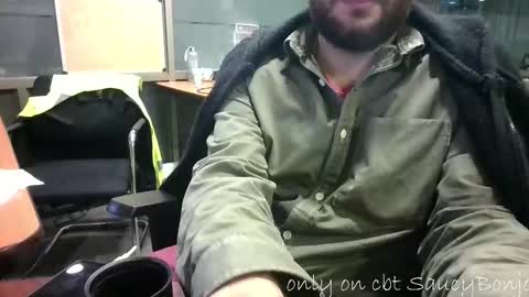 Snapshot of saucybonjo chatting on 11/17/25, 03:56 Ben online show from 11/17/25, 03:56