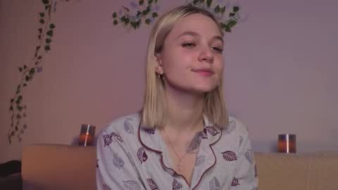 savannahshor online show from 11/16/25, 07:52