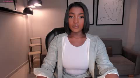 S a v a n n a h  online show from 10/18/25, 12:50