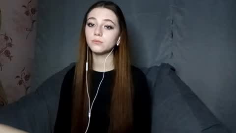 Sophie online show from 10/05/25, 03:32