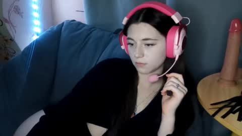 Sophie online show from 10/29/25, 03:25