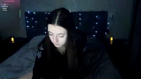 Sophie online show from 11/07/25, 03:23