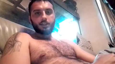 Snapshot of savasjasonperysinakis chatting on 10/11/25, 10:14 savasjasonperysinakis online show from 10/11/25, 10:14
