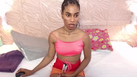 Snapshot of savory_pussy18 chatting on 02/28/25, 01:47 savory_pussy18 online show from 02/28/25, 01:47