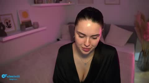 Naomi online show from 02/20/25, 10:48