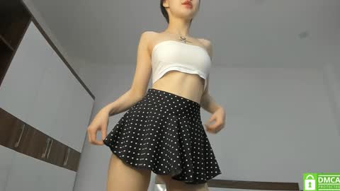 Snapshot of sayababy chatting on 12/24/24, 06:44 Saya online show from 12/24/24, 06:44