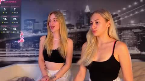 Snapshot of sayselena chatting on 10/03/25, 05:32 Hello guys our name is Emily Nicole Alice. We are very funny and love to spend time well online show from 10/03/25, 05:32